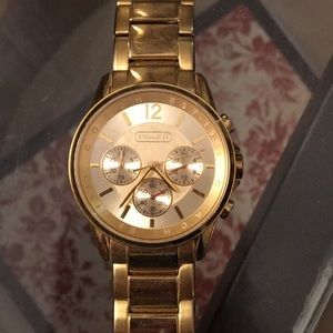 Gold coach watch (needs new battery)
